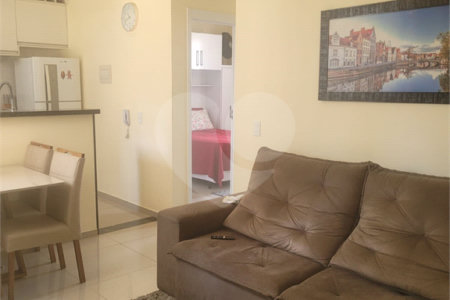 Apartamento à venda com 2 quartos em Vila Colorado, Suzano, SP