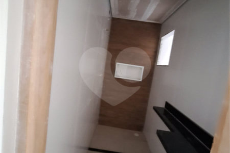 Sobrado à venda com 3 quartos, sendo 1 suíte, em Vila do Castelo, São Paulo, SP