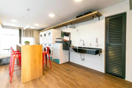 Apartamento à venda com 2 quartos, sendo 1 suíte,  em Vila Esperança, São Paulo, SP