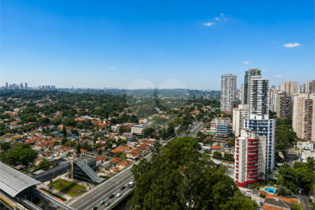 Apartamento à venda com 3 suítes em Campo Belo, São Paulo, SP