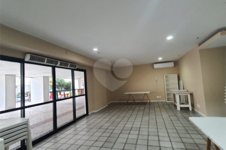 Cobertura à venda com 3 quartos, sendo 2 suítes, em Tijuca, Rio de Janeiro, RJ