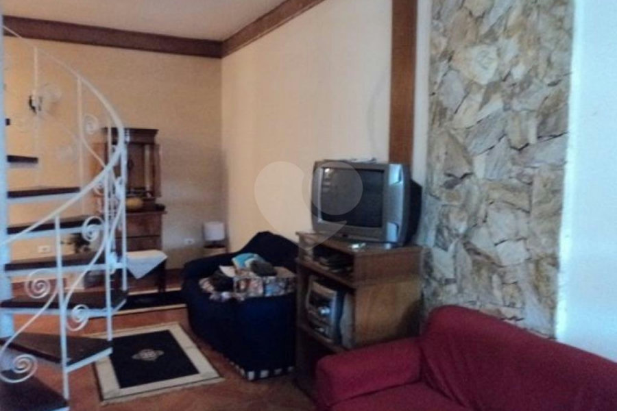 Sobrado à venda com 3 quartos, sendo 2 suítes,  em Tremembé, São Paulo, SP