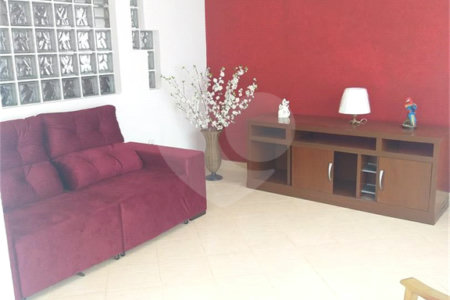 Casa à venda com 4 quartos, sendo 3 suítes, no condomínio São Joaquim, Vinhedo - SP