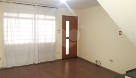 Sobrado à venda com 3 quartos em Santana, São Paulo, SP