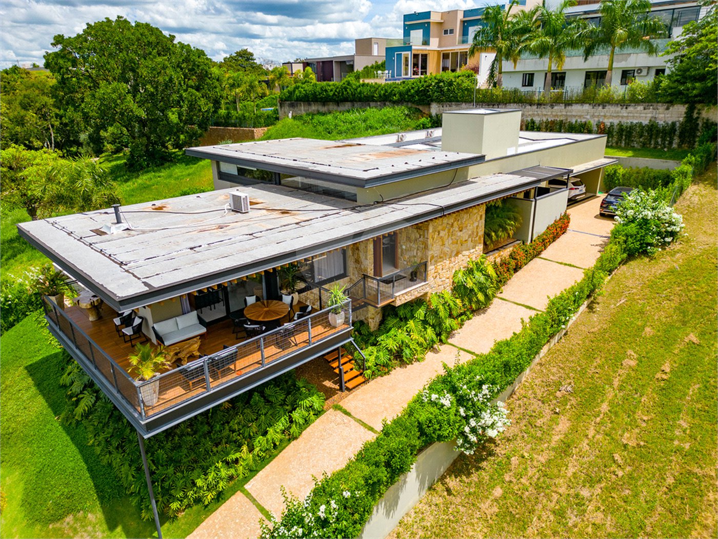 Casa à venda com 5 suítes no condomínio Plaza Athenee, Itu - SP