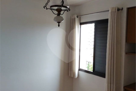 Apartamento à venda com 3 quartos, sendo 1 suíte, em Saúde, São Paulo, SP