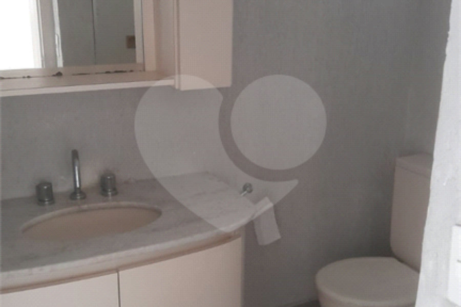 Apartamento à venda com 3 quartos, sendo 1 suíte, em Santana, São Paulo, SP