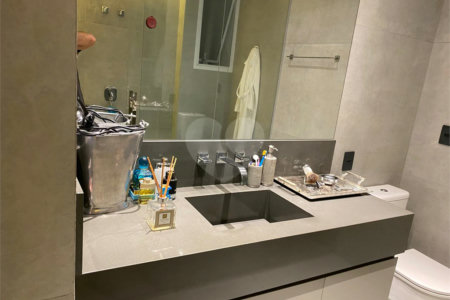 Apartamento à venda com 2 quartos, sendo 1 suíte, em Higienópolis, São Paulo, SP
