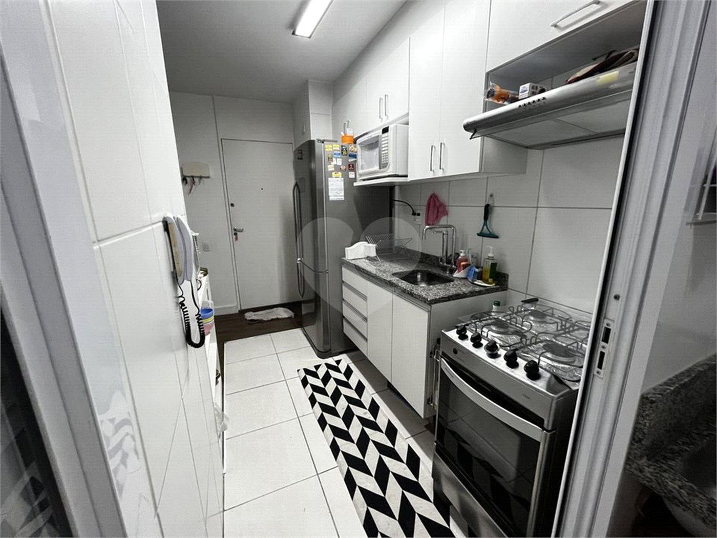 Apartamento à venda com 2 quartos, sendo 1 suíte,  em Vila Praia, São Paulo, SP
