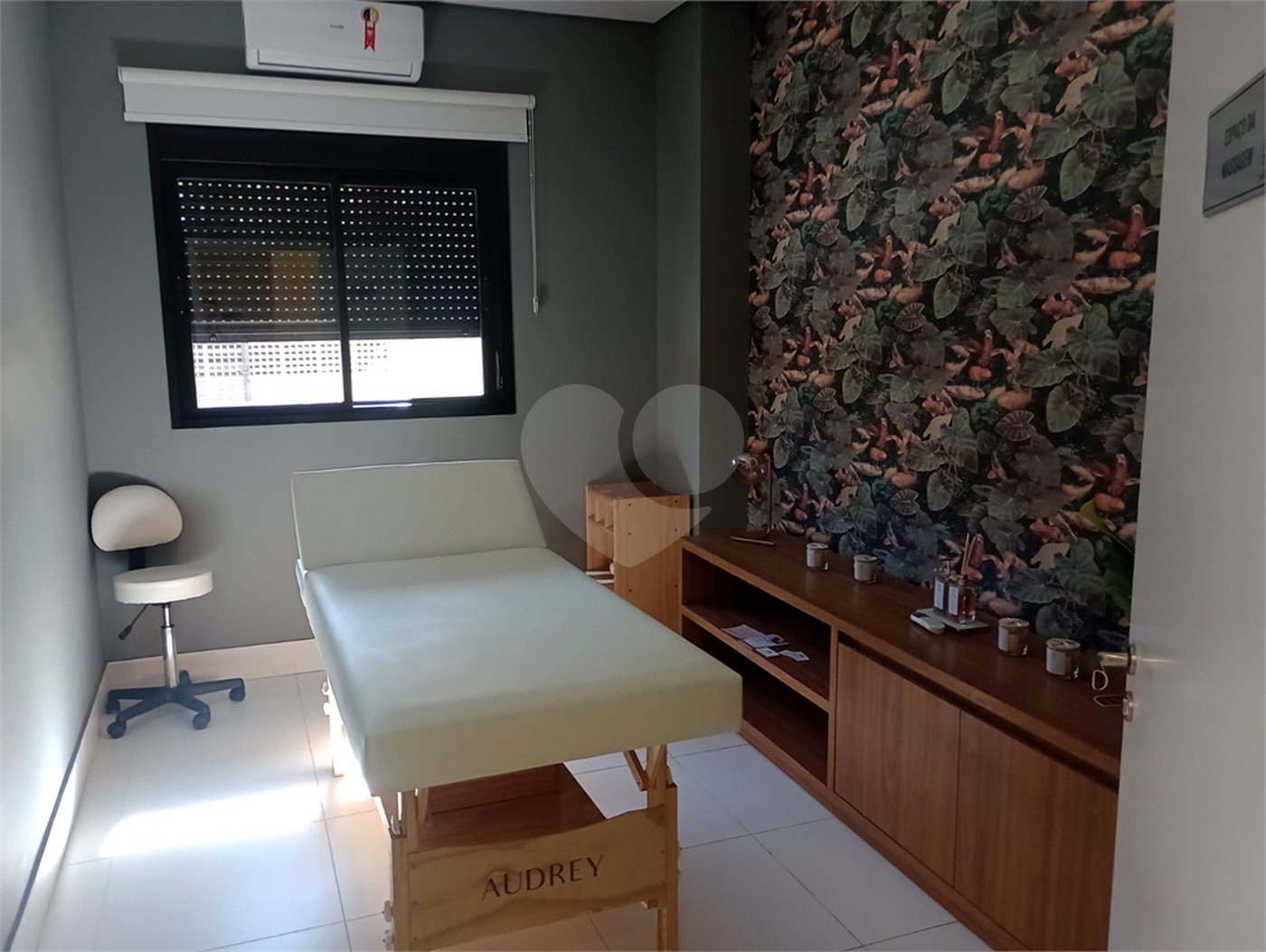 Apartamento à venda com 3 quartos, sendo 2 suítes, no Centro, Itapetininga, SP