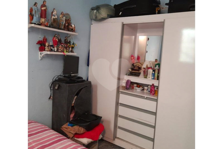 Casa à venda com 2 quartos no condomínio Benvinda Catarina de Jesus, São Paulo - SP