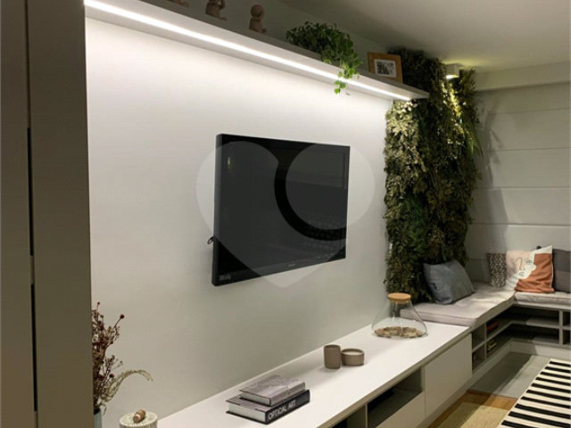 Apartamento à venda com 3 quartos, sendo 1 suíte,  em Santana, São Paulo, SP