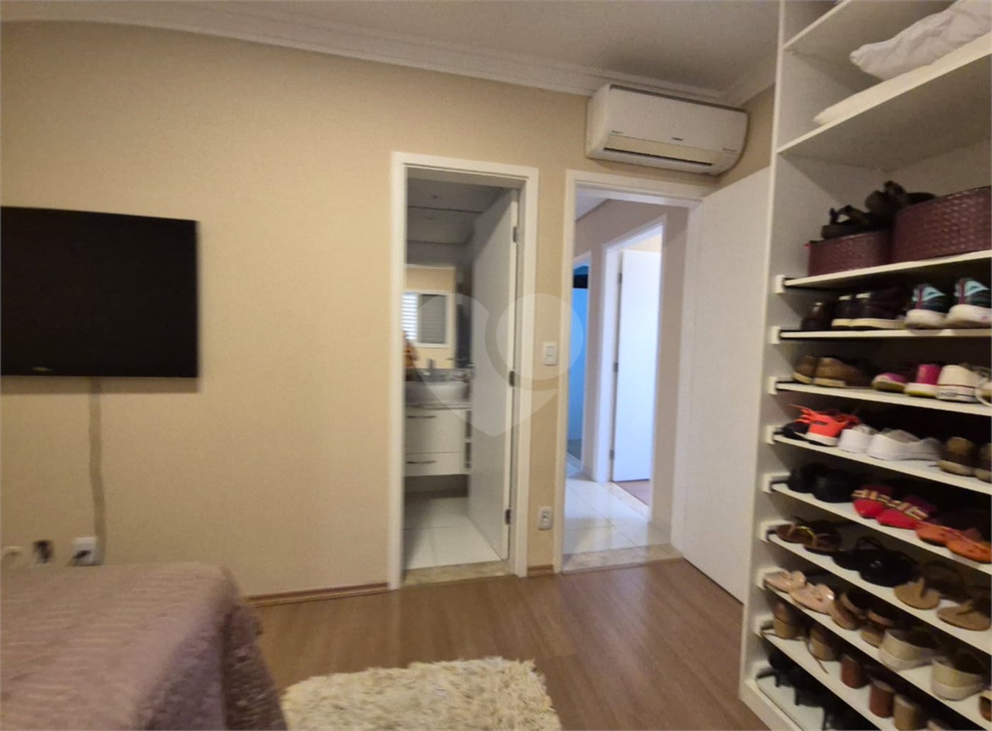 Apartamento à venda com 3 quartos, sendo 1 suíte,  em Vila Jardini, Sorocaba, SP