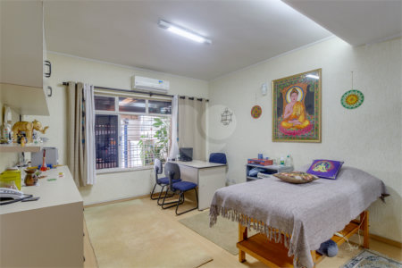 Sobrado à venda com 6 quartos em Chácara Santo Antônio, São Paulo, SP