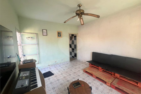 Casa à venda com 2 quartos em Jardim Leonel, Itapetininga, SP