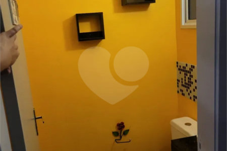 Casa à venda com 2 quartos no condomínio Campo Belo, São José dos Campos - SP