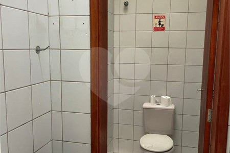 Salão para alugar no Centro, Louveira, SP