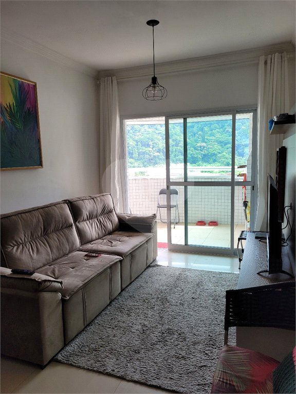 Apartamento à venda com 2 quartos, sendo 1 suíte, no Centro, Mongaguá, SP