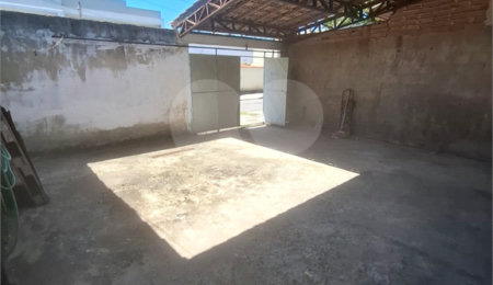 Casa à venda com 2 suítes em Santa Cruz, Rio de Janeiro, RJ