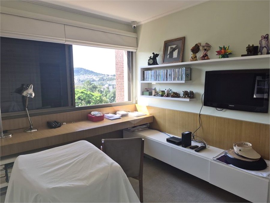 Apartamento à venda com 3 quartos, sendo 1 suíte, em Tremembé, São Paulo, SP