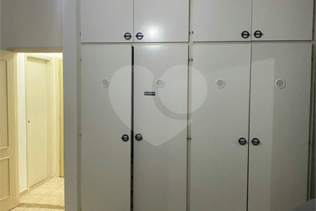 Casa à venda com 4 quartos, sendo 1 suíte, no Centro, Indaiatuba, SP