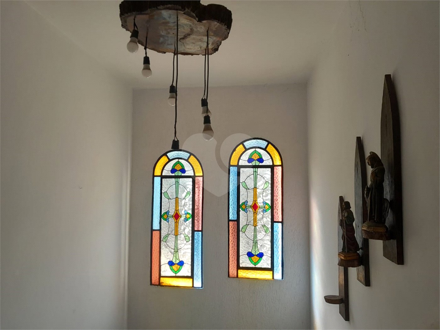 Sobrado à venda com 6 quartos, sendo 3 suítes, em Rolinópolis, São Paulo, SP