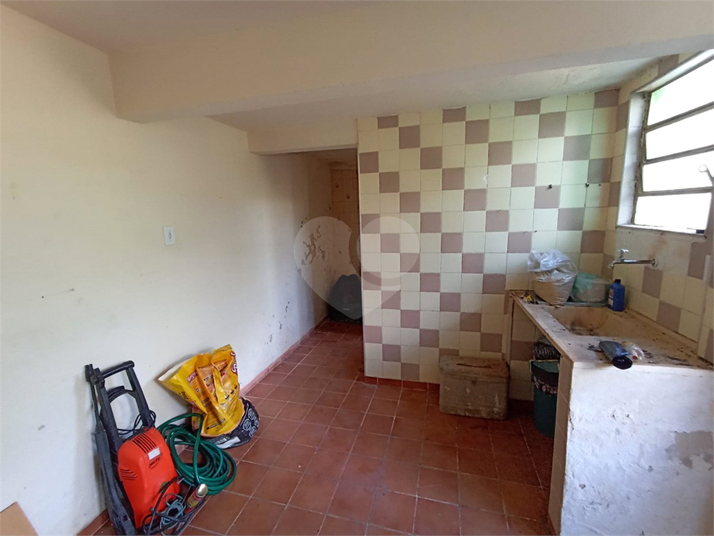 Casa à venda com 5 quartos, sendo 1 suíte, em Jardim Itália, Itapetininga, SP