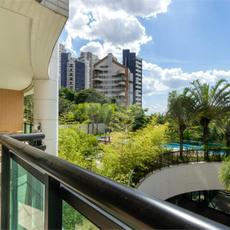 Apartamento à venda com 3 suítes em Vila Suzana, São Paulo, SP
