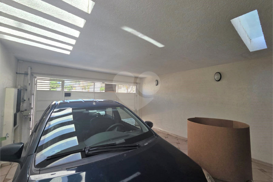 Sobrado à venda ou para alugar com 3 quartos, sendo 2 suítes,  em Vila Lucia, São Paulo, SP