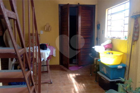 Casa à venda com 3 quartos, sendo 1 suíte, em Vila Medeiros, São Paulo, SP