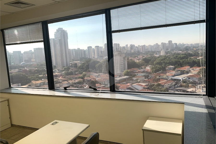 Sala à venda em Cerqueira Cesar, São Paulo, SP