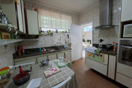 Casa à venda ou para alugar com 4 quartos, sendo 2 suítes, em Vila Mazzei, São Paulo, SP