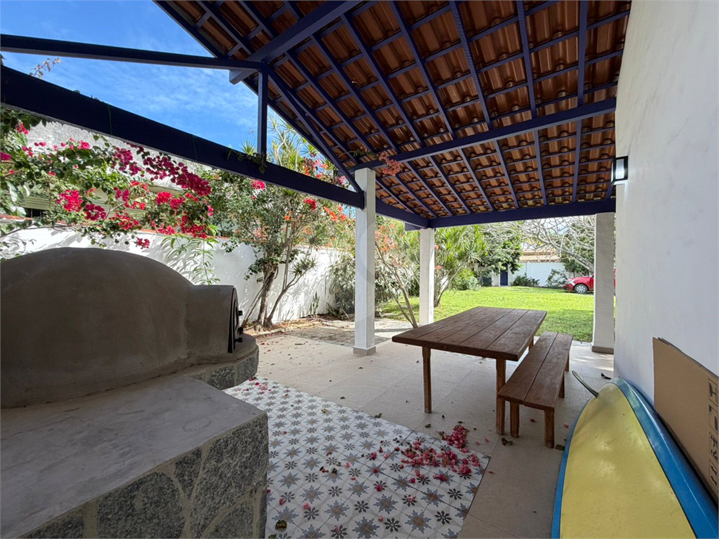 Casa à venda com 4 quartos, sendo 2 suítes, em Ogiva, Cabo Frio, RJ
