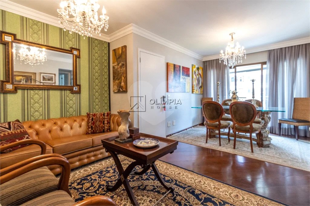 Apartamento com 96 metros em Campo Belo com 3 Dormitorios/Aceita Permutas