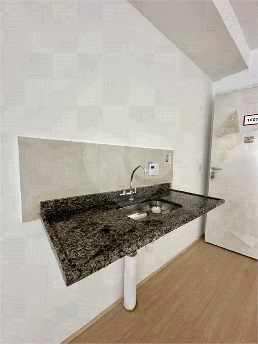 Apartamento à venda com 1 quarto em Santo Cristo, Rio de Janeiro, RJ