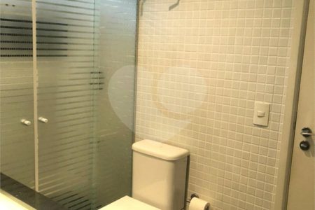 Apartamento à venda com 4 quartos, sendo 3 suítes, em Alto da Boa Vista, São Paulo, SP