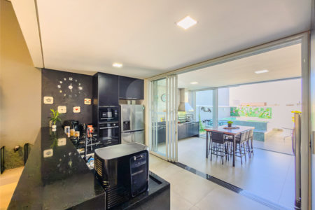 Casa à venda com 3 suítes no condomínio Jardim Residencial Dona Maria José, Indaiatuba - SP