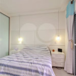 Sobrado à venda com 3 quartos, sendo 1 suíte,  em Jardim Leocádia, Sorocaba, SP