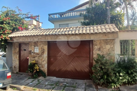 Casa à venda com 4 quartos, sendo 2 suítes, em Vila Gustavo, São Paulo, SP