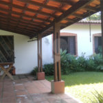 Casa à venda com 5 quartos, sendo 3 suítes, no condomínio Alpes da Cantareira, Mairiporã - SP