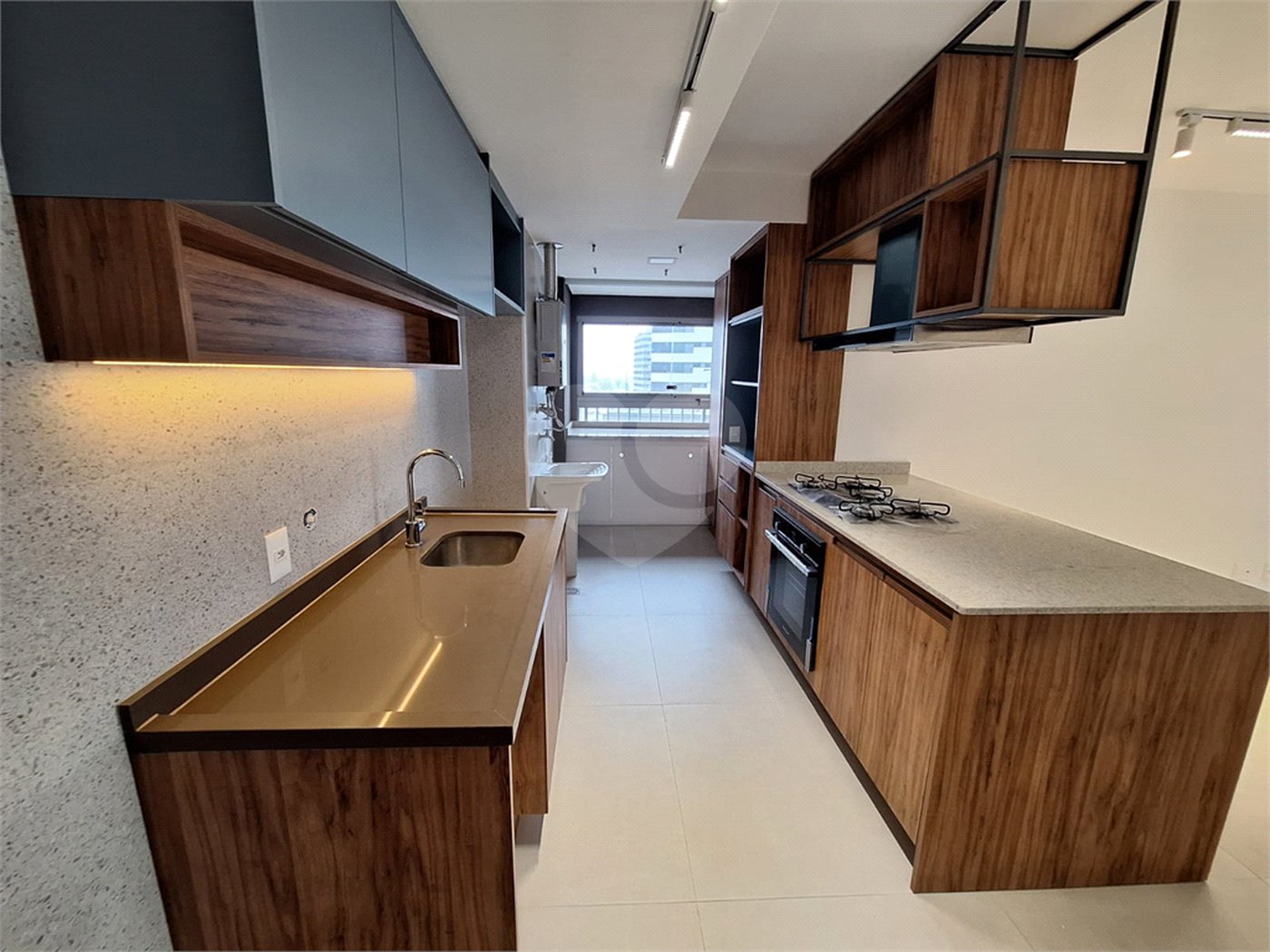 Apartamento para alugar com 3 suítes em Sumarezinho, São Paulo, SP