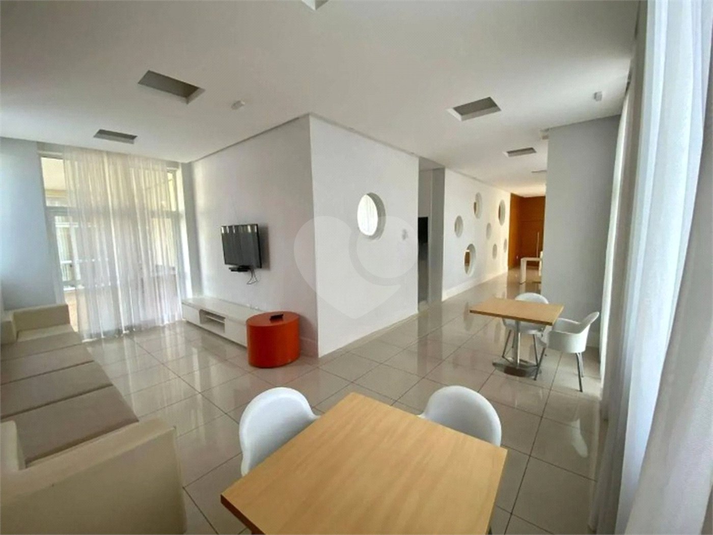 Apartamento à venda com 3 quartos, sendo 1 suíte, em Saúde, São Paulo, SP