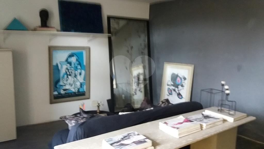 Casa à venda com 3 quartos, sendo 1 suíte, em Jardim São Bento, São Paulo, SP