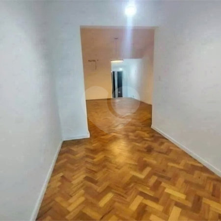 Apartamento à venda com 3 quartos, sendo 1 suíte,  em Copacabana, Rio de Janeiro, RJ