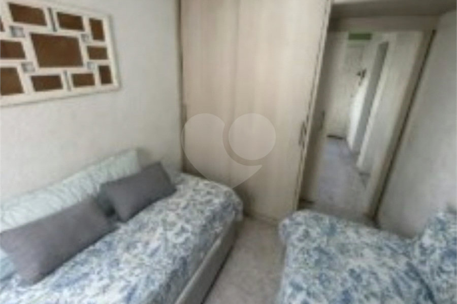 Apartamento à venda com 2 quartos em Jardim Mangalot, São Paulo, SP