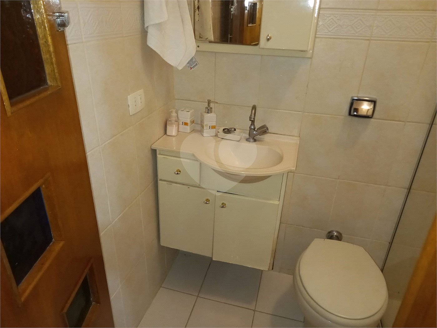Sobrado à venda com 4 quartos, sendo 2 suítes, em Vila Hamburguesa, São Paulo, SP
