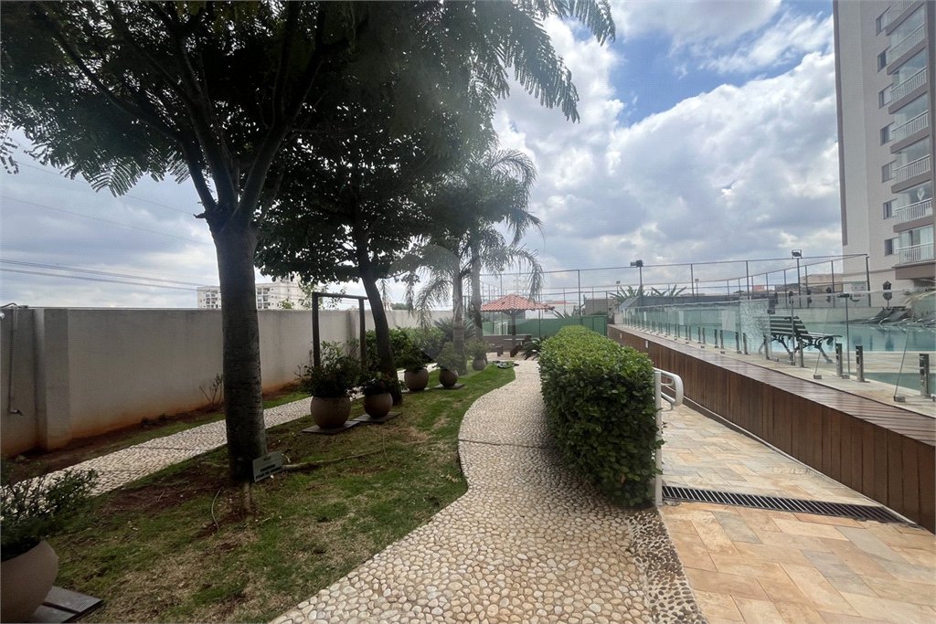 Apartamento à venda com 2 quartos em Vila Paiva, São Paulo, SP