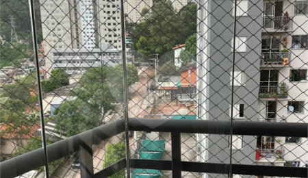 Apartamento à venda com 3 quartos, sendo 1 suíte, em Vila Andrade, São Paulo, SP
