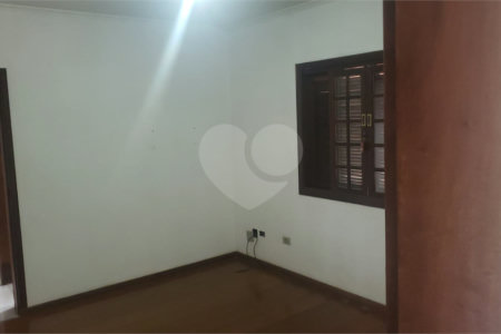 Sobrado à venda ou para alugar com 4 quartos, sendo 2 suítes, em Vila Congonhas, São Paulo, SP