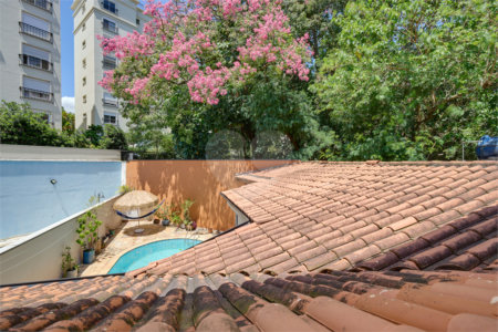 Sobrado à venda com 4 quartos, sendo 2 suítes, em Chácara Santo Antônio (zona Sul), São Paulo, SP